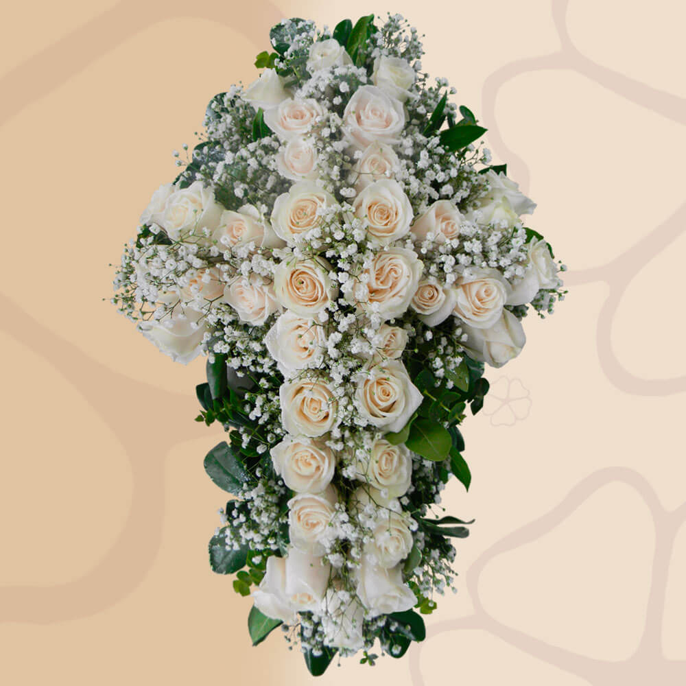 Cruz Natural de 36 Rosas Fúnebre para Condolencias - Florería La Fleur