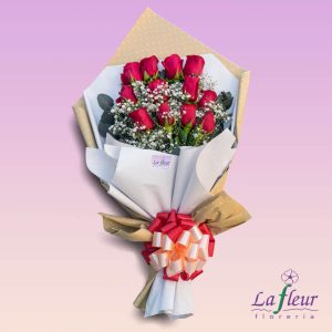 Ramo Bouquet de 12 Rosas Estilo Asiático - Envío de flores y plantas, Florería La Fleur, Montevideo, Uruguay